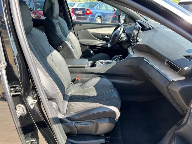 PEUGEOT 3008 GT HYBRID 4 AUTO PHEV SPANISH LHD IN SPAIN 46000 MILES SUPERB 2022